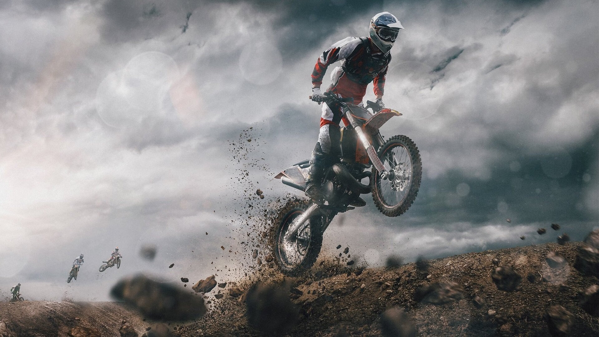 李娜与老公出席公益慈善拍卖会，李娜经历